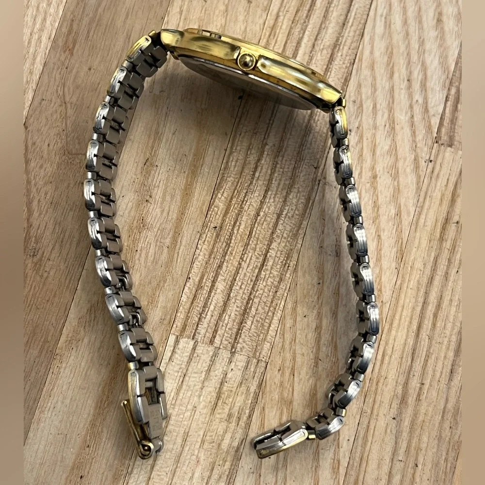 Gruen Men’s Watch White Dial Gold-Tone Stainless Bracelet